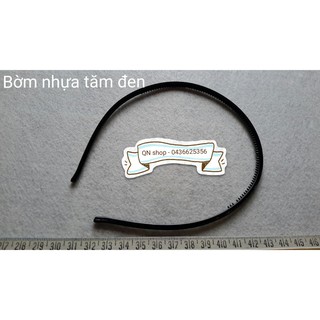 Bờm nhựa tăm đen (2 cái)