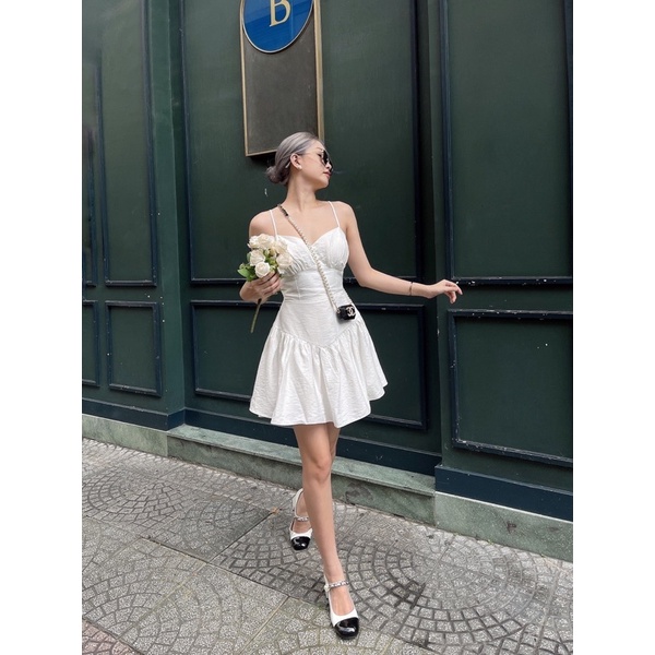 ( HÀNG CÓ SẴN ) Đầm Xoè Trắng 2 Dây Có Mút Ngực Phong Cách Nàng Thơ Amelie | BigBuy360 - bigbuy360.vn