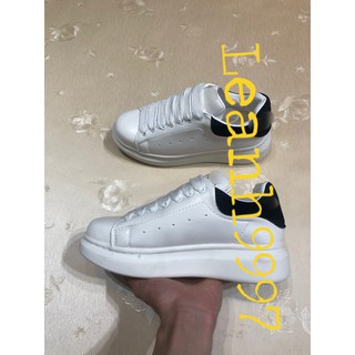 Giày thể thao sneaker trắng gót đen