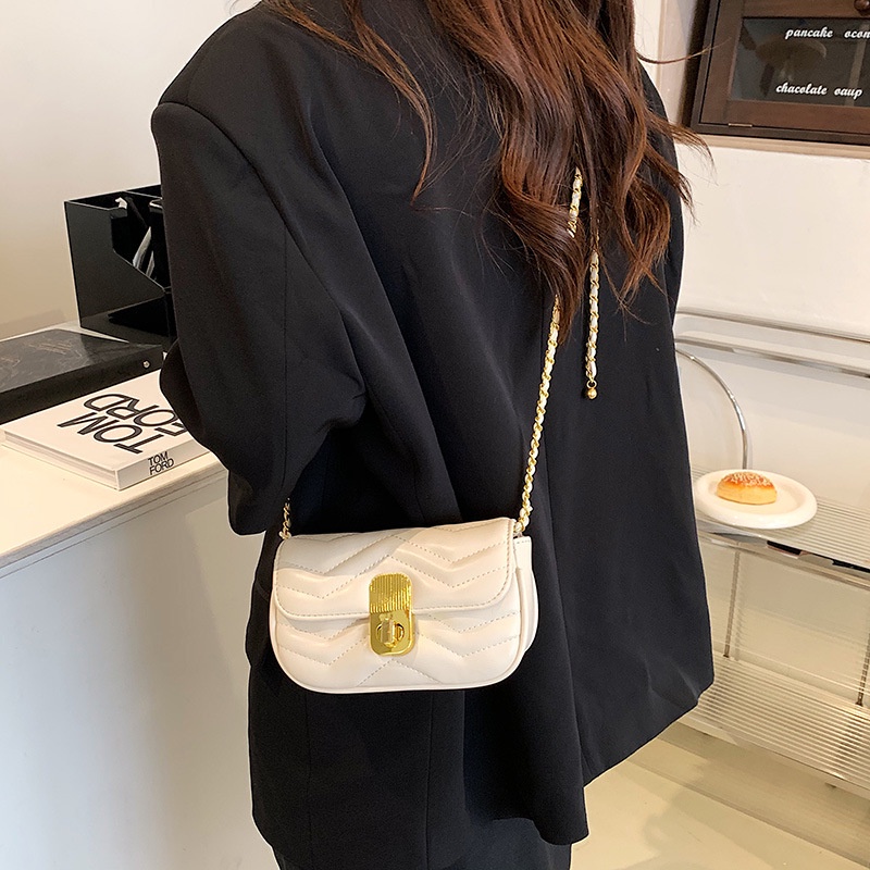 Túi Xách Đeo Vai Hình Vuông Nhỏ Nhắn Xinh Xắn Thời Trang Mùa Hè Hàng Mới Cao Cấp Dành Cho Nữ 2022