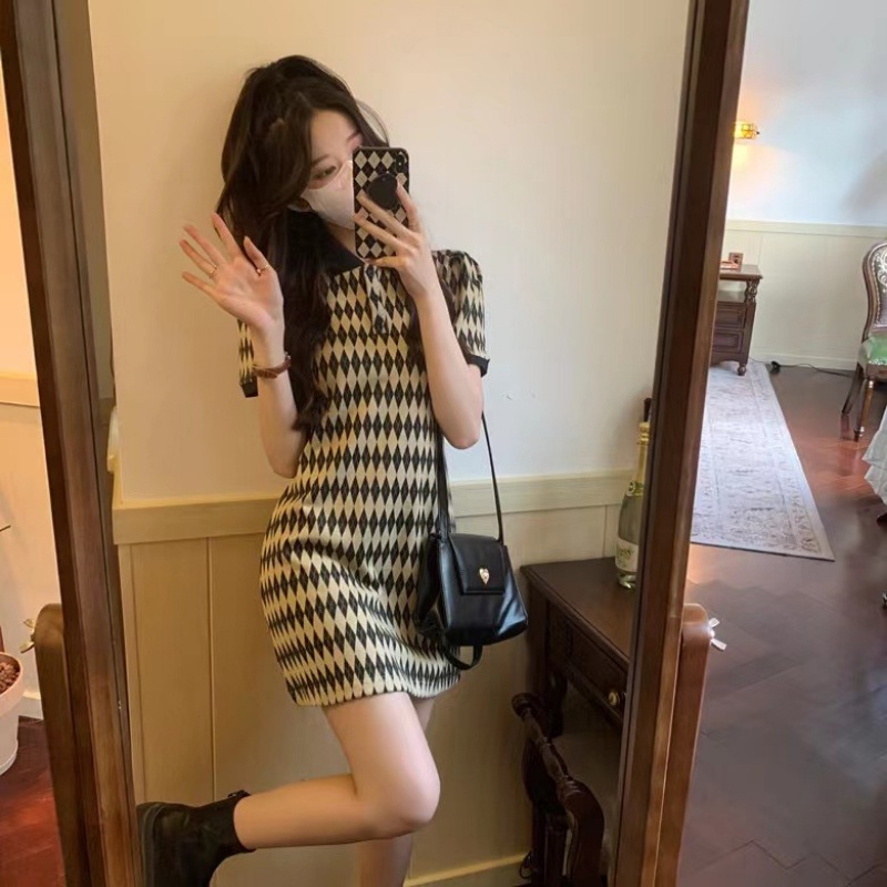 Đầm PERTY dáng chữ A ôm vừa vặn cổ bẻ chữ V phong cách retro thời trang mùa hè dành cho nữ
