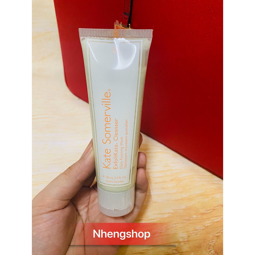 Sữa Rửa Mặt Kate Somerville ExfoliKate Cleanser Daily Foaming Wash