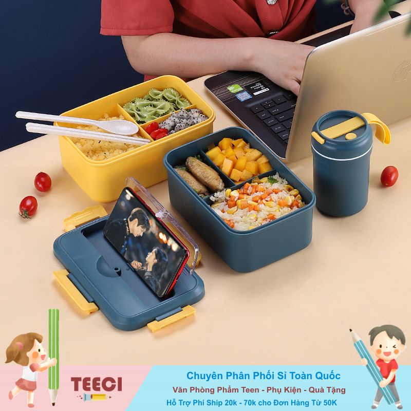 Hộp Đựng Cơm Giữ Nhiệt Ăn Trưa Văn Phòng Chia 3 Ngăn Bento Cute - Cà Mèn Tặng Thìa Đũa - Khay Sử Dụng Lò Vi Sóng