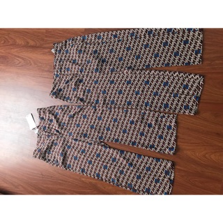 Quần zara auth