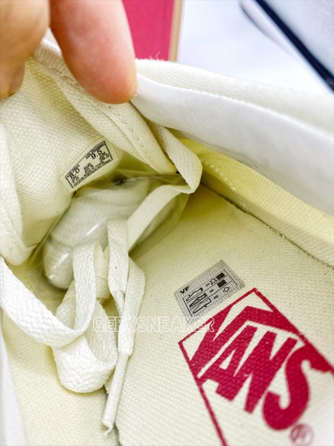 [GeekSneaker] Giày Vans Style 36 “ Viền đỏ “