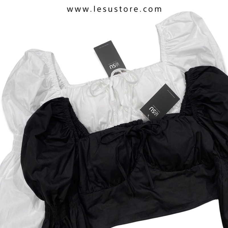 ẢNH TƯ CHỤP Áo croptop rã ngực tay 2 búp