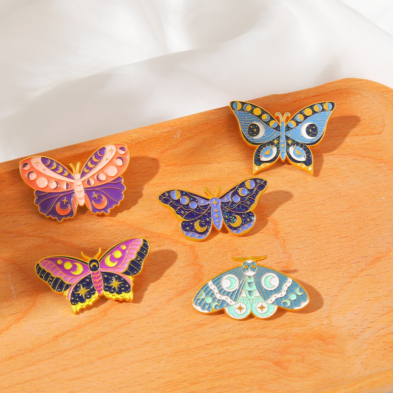 Colorful Butterfly Enamel Pins Insect Brooch Sparkle Stars Moon Butterfly Pin Lapel Badges Jewelry Gift for Friends