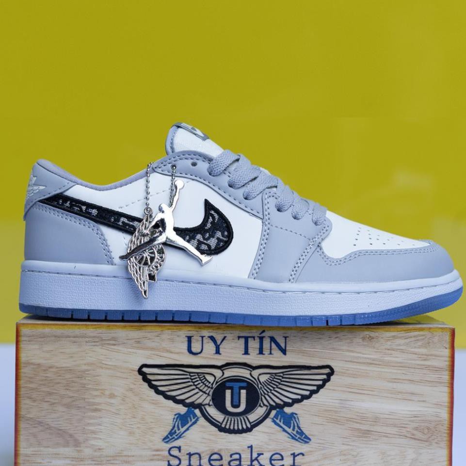 [Mã FAGREEN245 giảm tới 30K đơn 99K] Giày Thể Thao AIR Jordan x Dior Đế Trong chuẩn hàng 1.1 | BigBuy360 - bigbuy360.vn