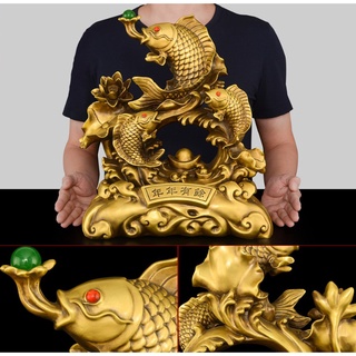 Tượng cá chép nhả ngọc quần tụ sum vầy bằng đồng thau phong thủy Hồng Thắng