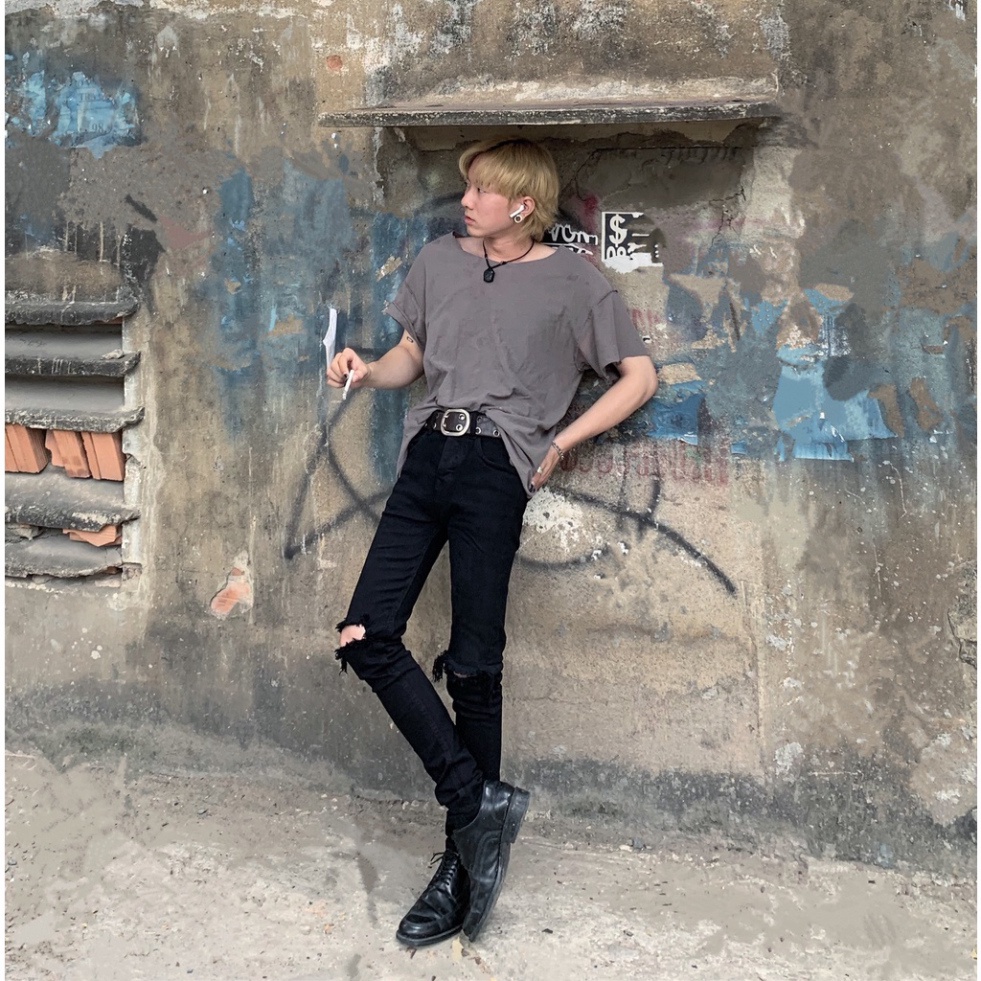 Quần Jeans đen rách gối cao cấp | Black Ripped Jeans + Bandana