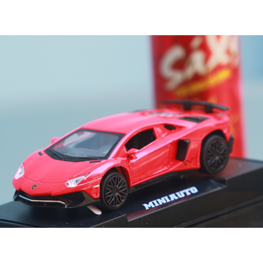 Đồ chơi Xe mô hình hợp kim Lamborghini SV LP750-4 cao cấp, tỷ lệ 1:32, quà tặng, trang trí, sưu tầm.