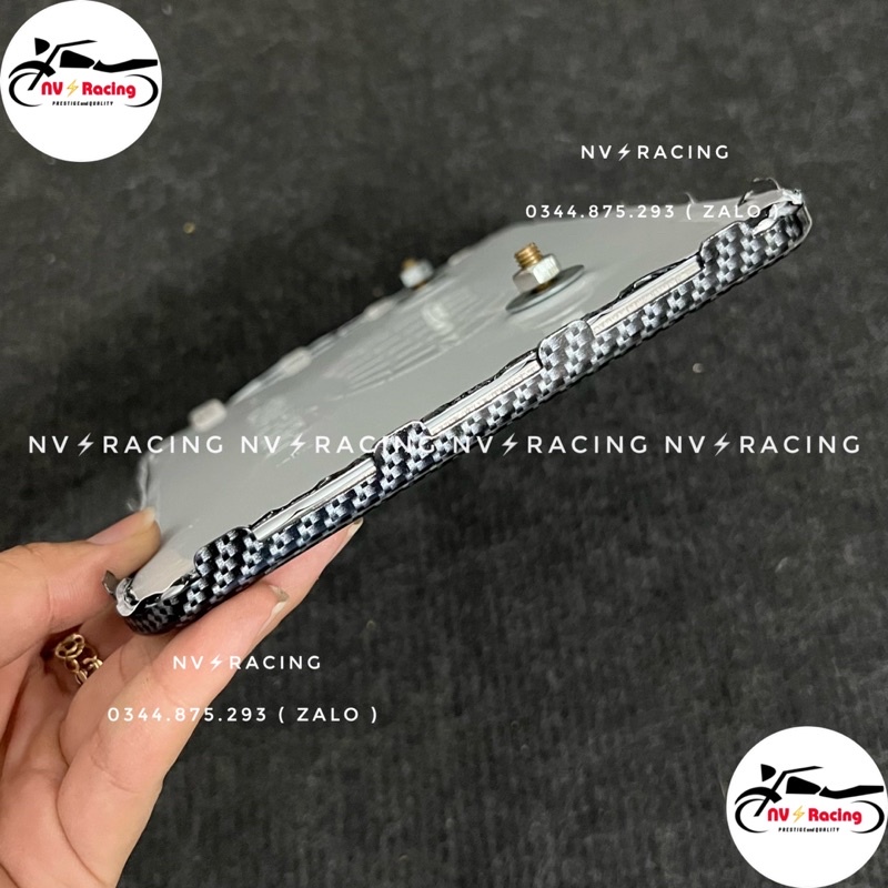 Khung bản số xe máy viền carbon cao cấp