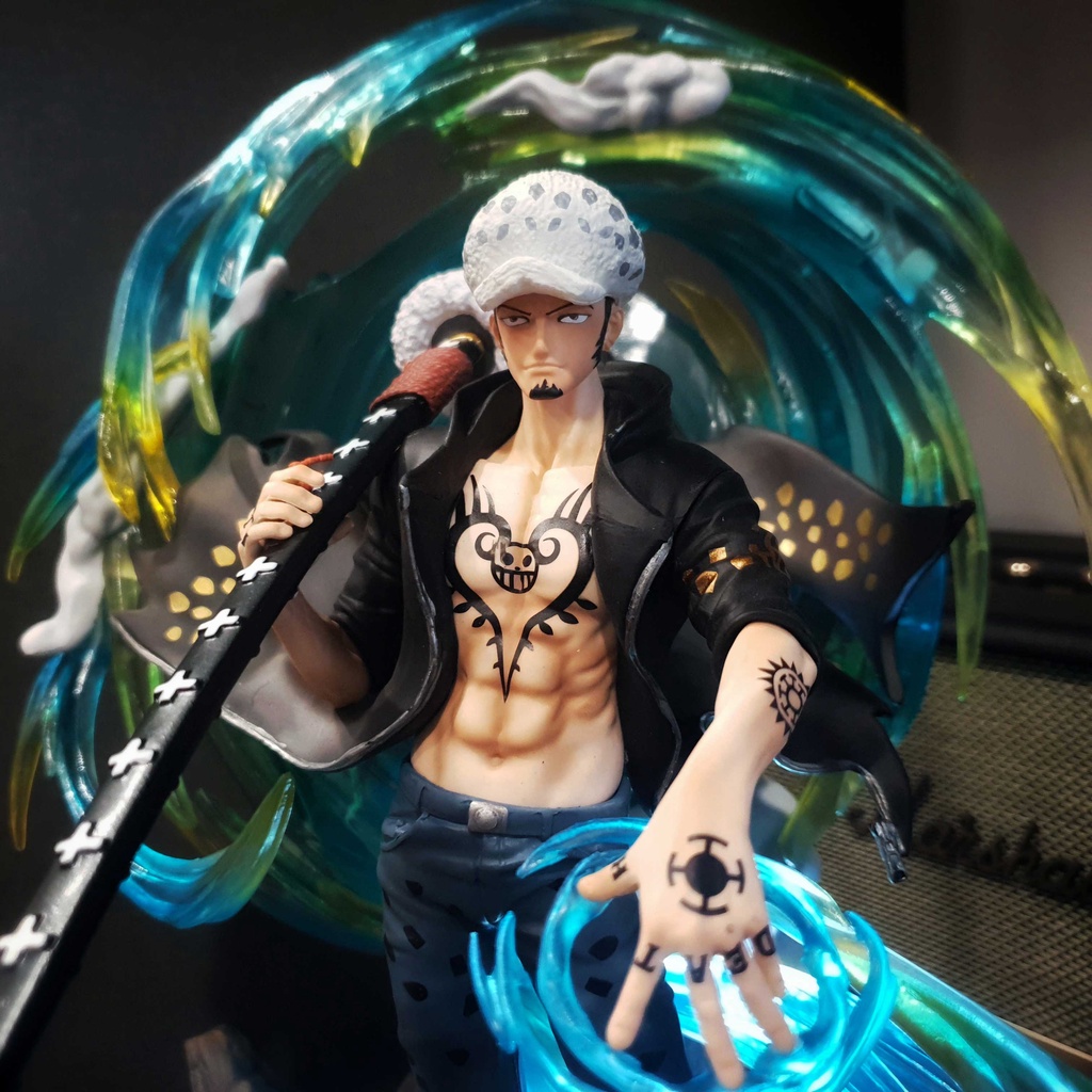 Figure / Mô hình Trafalgar Law 41 cm có LED