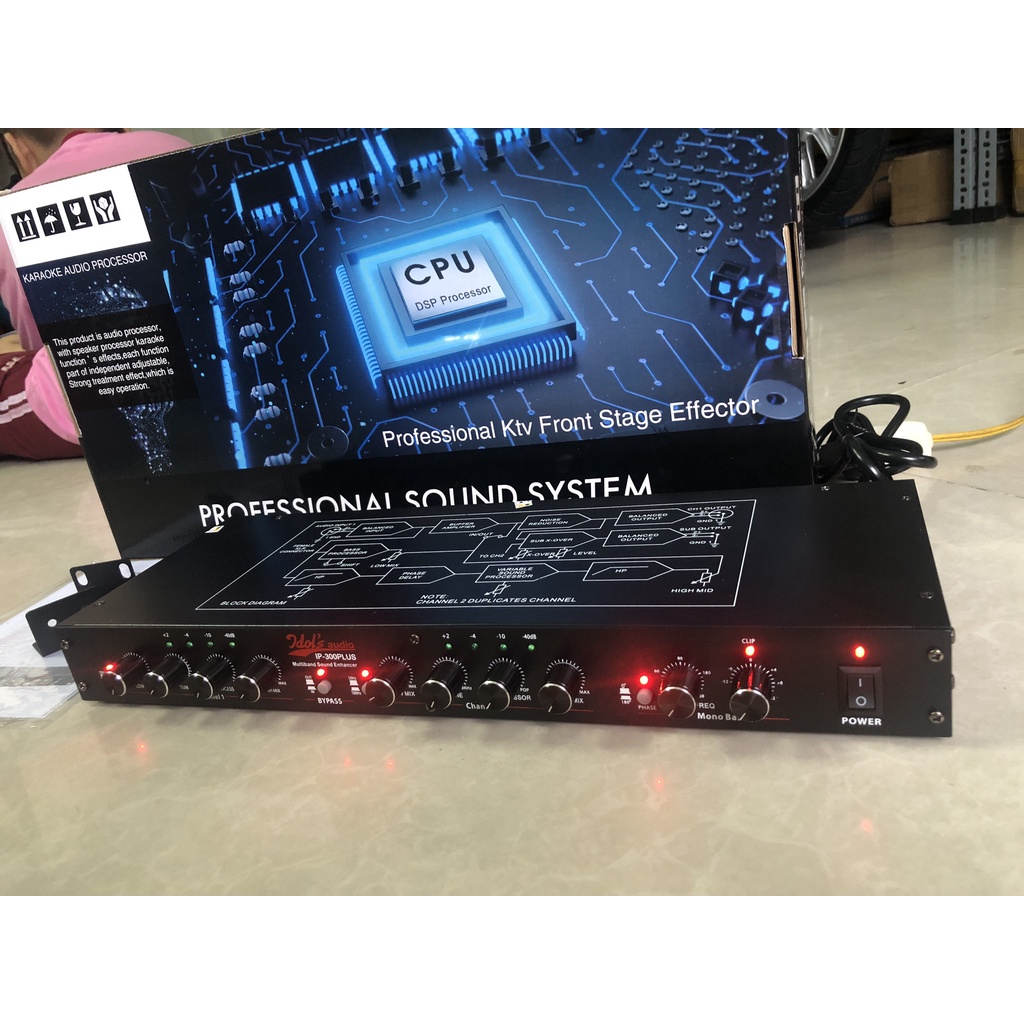 Máy nâng tiếng karaoke Idol 300plus mẫu mới