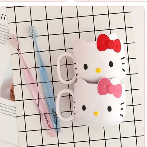 Cốc nhựa Hello Kitty 375ml KT217