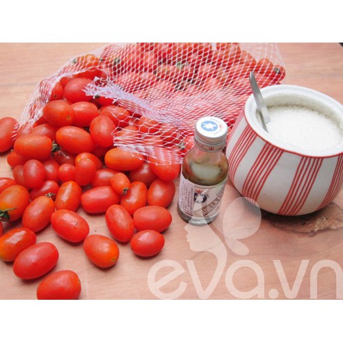 Mứt Cà Chua Bi (100G / 250G / 500G)
