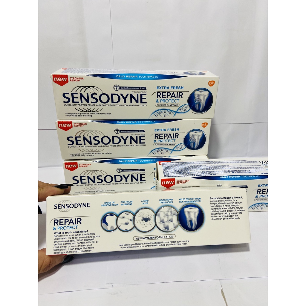 Kem Đánh Răng Sensodyne Repair &amp; Protect Extra Fresh 100g