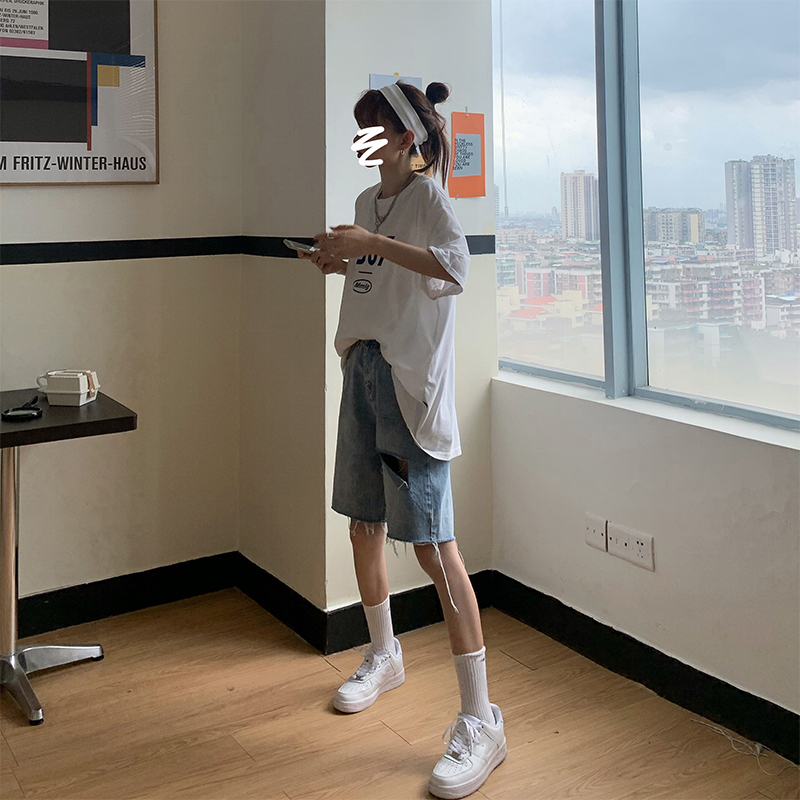 IELGY Quần short jean rách kiểu dáng thời trang nữ tính