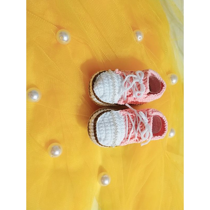 Giày len cho be có dán đế