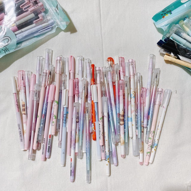 Bút bi đen ngòi 0.38mm