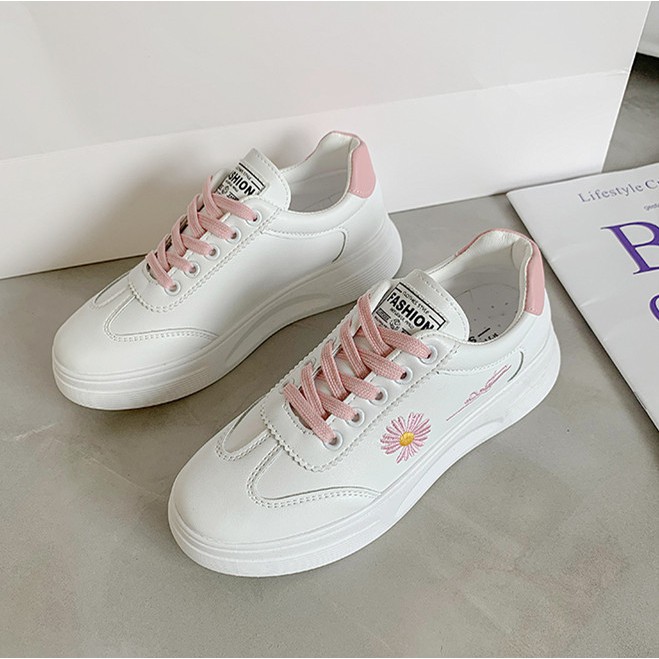 [INS HOT] [Hàng mới] Giày thể thao thêu hoa cúc nhí, 😍Phong cách Hàn Quốc sneakers siêu nhẹ | BigBuy360 - bigbuy360.vn