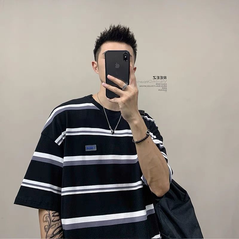 Set Áo Thun Ngắn Tay Và Quần Short Ống Rộng Thời Trang Hong Kong Cho Nam