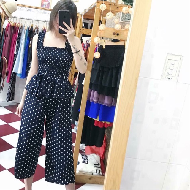 Set chẤm bi đen