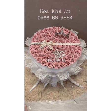 (Tặng vương miện) Bó hoa sáp 99bông vĩnh cửu phối giấy Gấm Hàn ko rách, ko nhăn.
