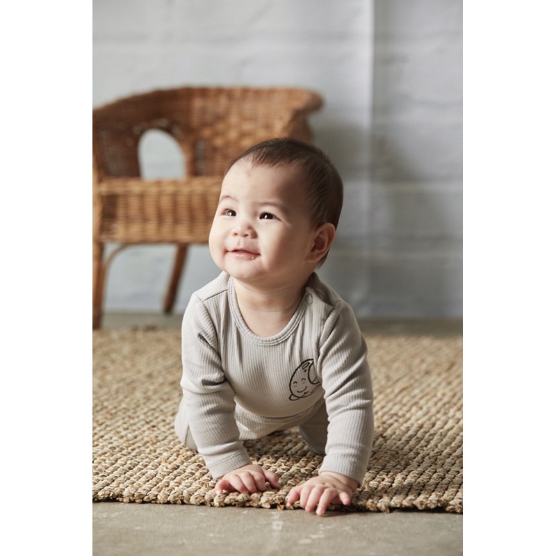 Bộ áo body và quần thun gân Tre baby collection5