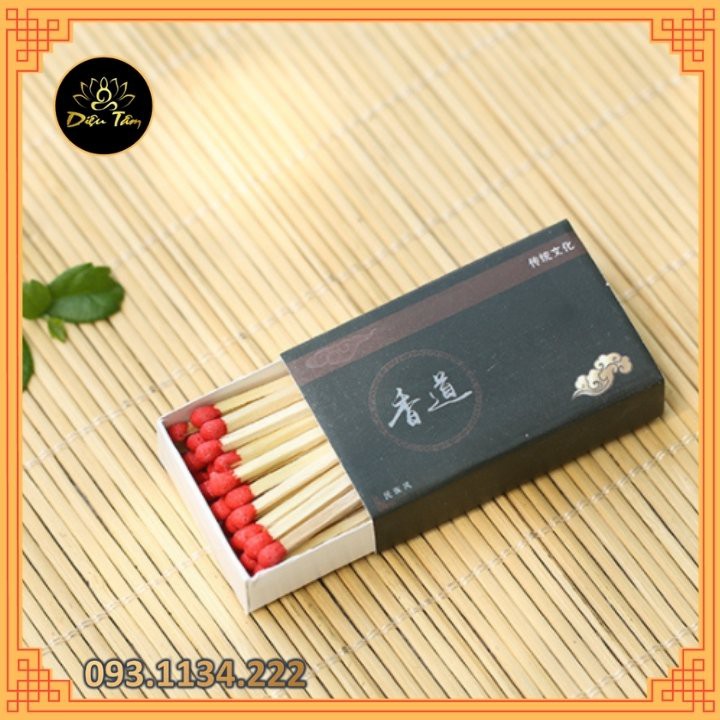 Bộ dụng cụ xông trầm hương 12 món hộp vuông