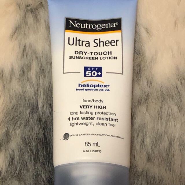 Kem chống nắng Neutrogena