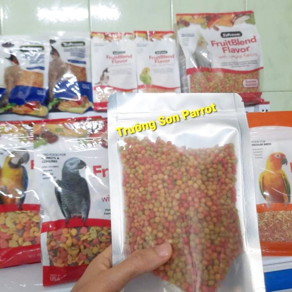 [Mã PET50 giảm 10% - tối đa 50K đơn 250K] HẠT TRÁI CÂY ZUPREEM CHO VẸT size M (hạt tròn) cho chim, vẹt, chào mào...