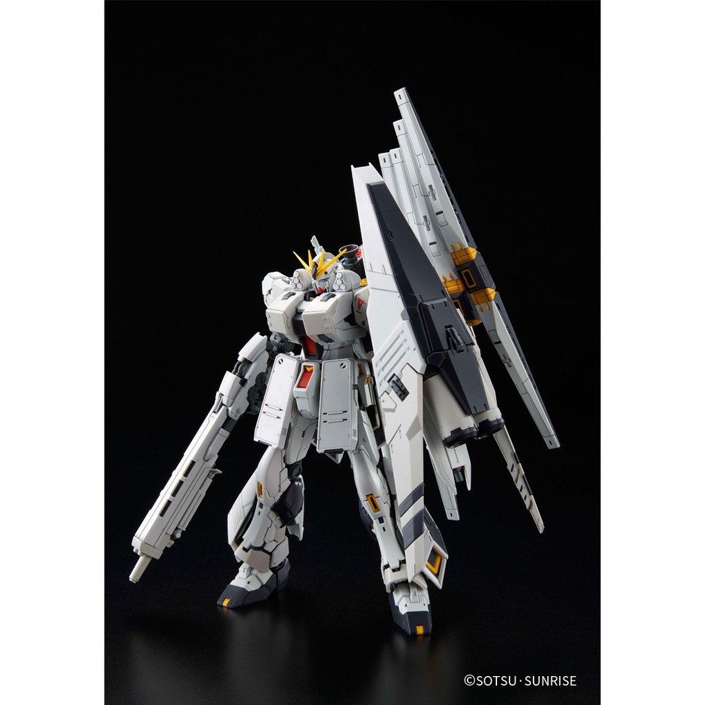 Mô hình lắp ráp RG Nu Gundam HWS