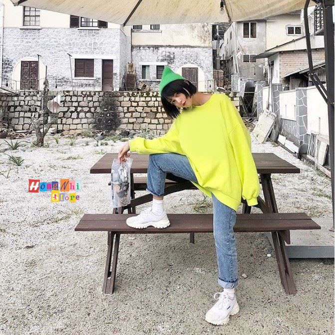 Áo Sweater Trơn Ulzzang Unisex Màu Xanh Dạ Quang Chất Nỉ Bông Cao Cấp Dáng Rộng Nam Nữ - MM | BigBuy360 - bigbuy360.vn