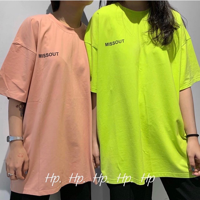 Áo logo MISSOUT tay ngắn THO764