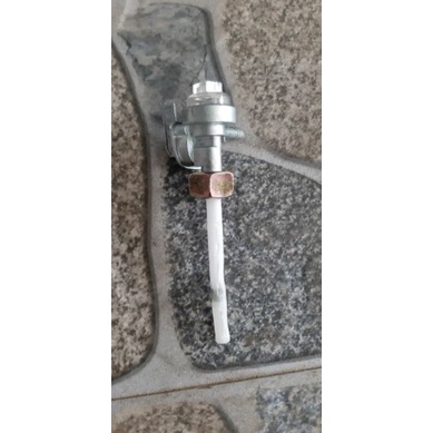 Khóa bình xăng lớn xe 3 bánh