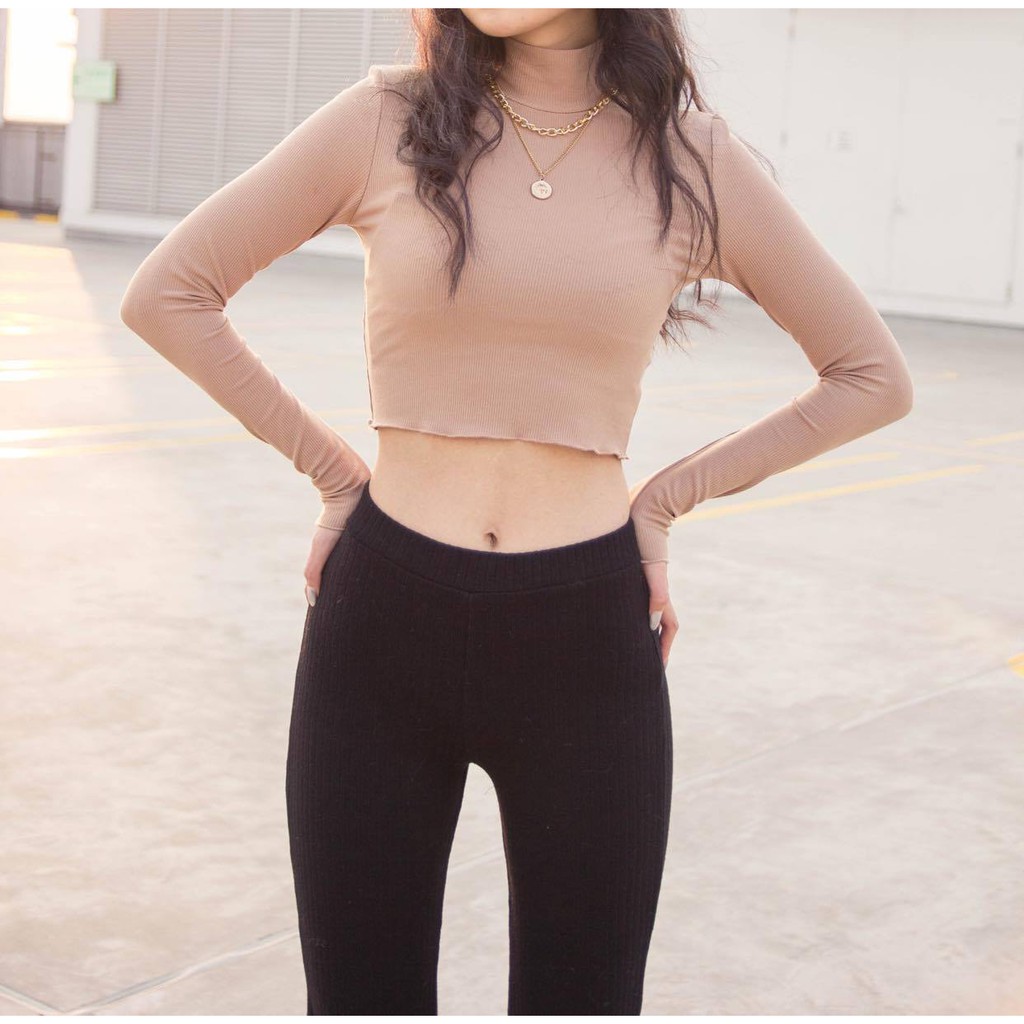 Áo croptop dài tay thun tăm cổ cao viền nhăn Mia Ritta A2026