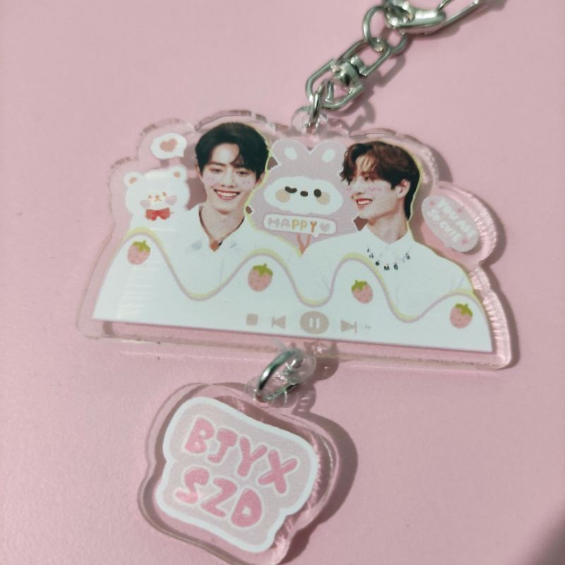 Móc khoá Vương Nhất Bác Tiêu Chiến BJYX Bác Quân Nhất Tiêu V05