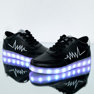 Giày phát Sáng Nam Nữ 8 Chế độ Sáng - mẫu đen nhịp tim-e99