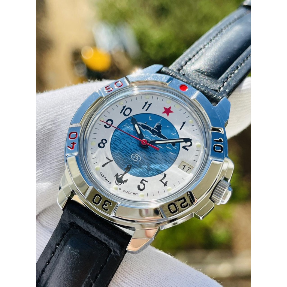 Đồng hồ Nga Vostok Komandirskie 431055. Đồng hồ nam Vostok máy cơ lên giây, size mặt 40, size dây 18. chống nước 3 atm