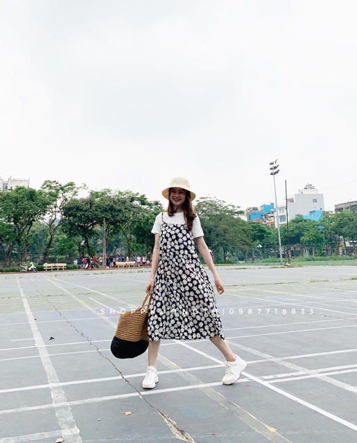 Váy hai dây hoa nhí maxi (hình shop tự chụp/sẵn) | BigBuy360 - bigbuy360.vn