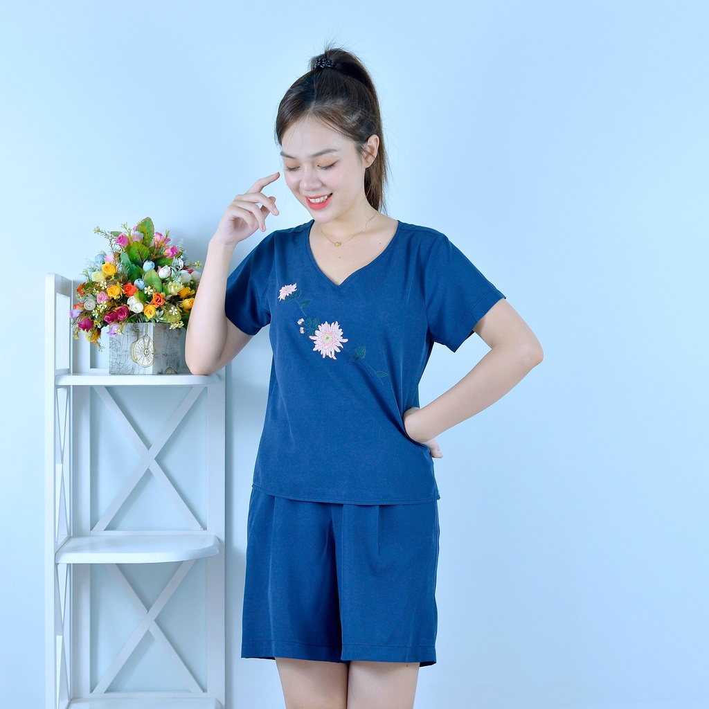 Bộ đồ nữ MÀU XANH ĐENCỔ TIM IN HOA  - vải lụa cao cấp - Cực Kì Sang Chảnh