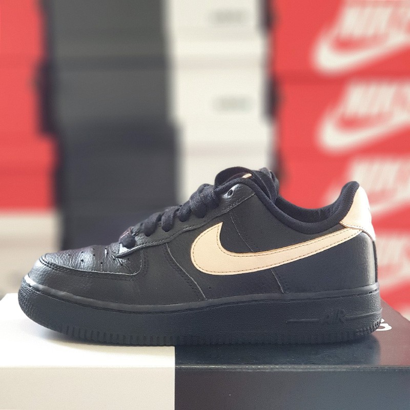 Giày Nike Air Force 1 07, Black Crimson Tint, size 36, real 2hand