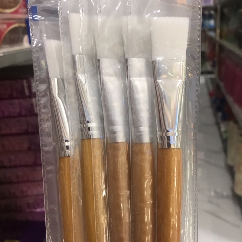 Cọ Cán Gỗ Dùng Đắp Mặt Nạ