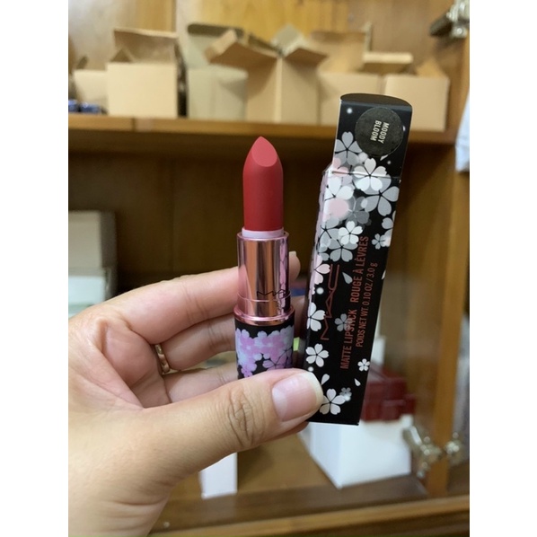 Son MAC Bản Limited vỏ Đen hoa - màu Bloombox, Dramarama, Moody Bloom