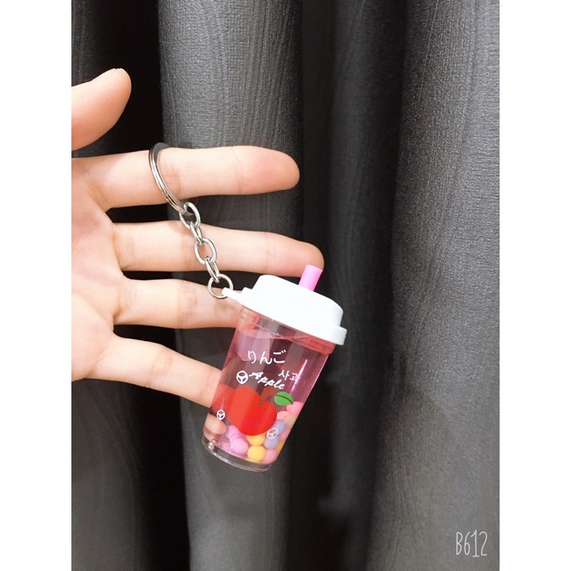 Móc khoá nước trà sữa