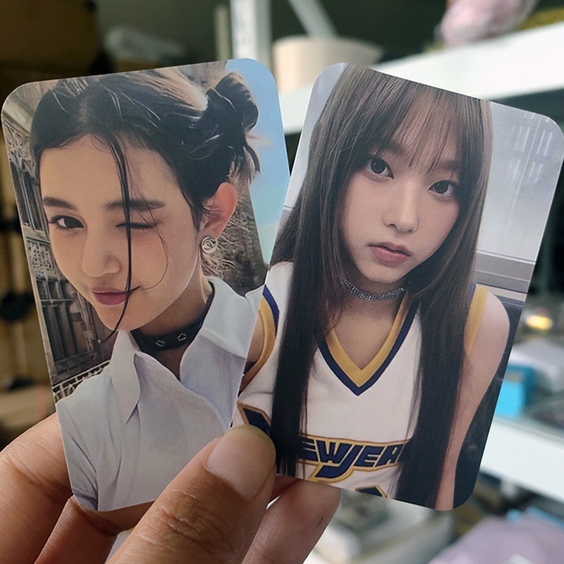 Set 5 Tấm CARD Hình Diễn Viên NEWJEANS Thẻ