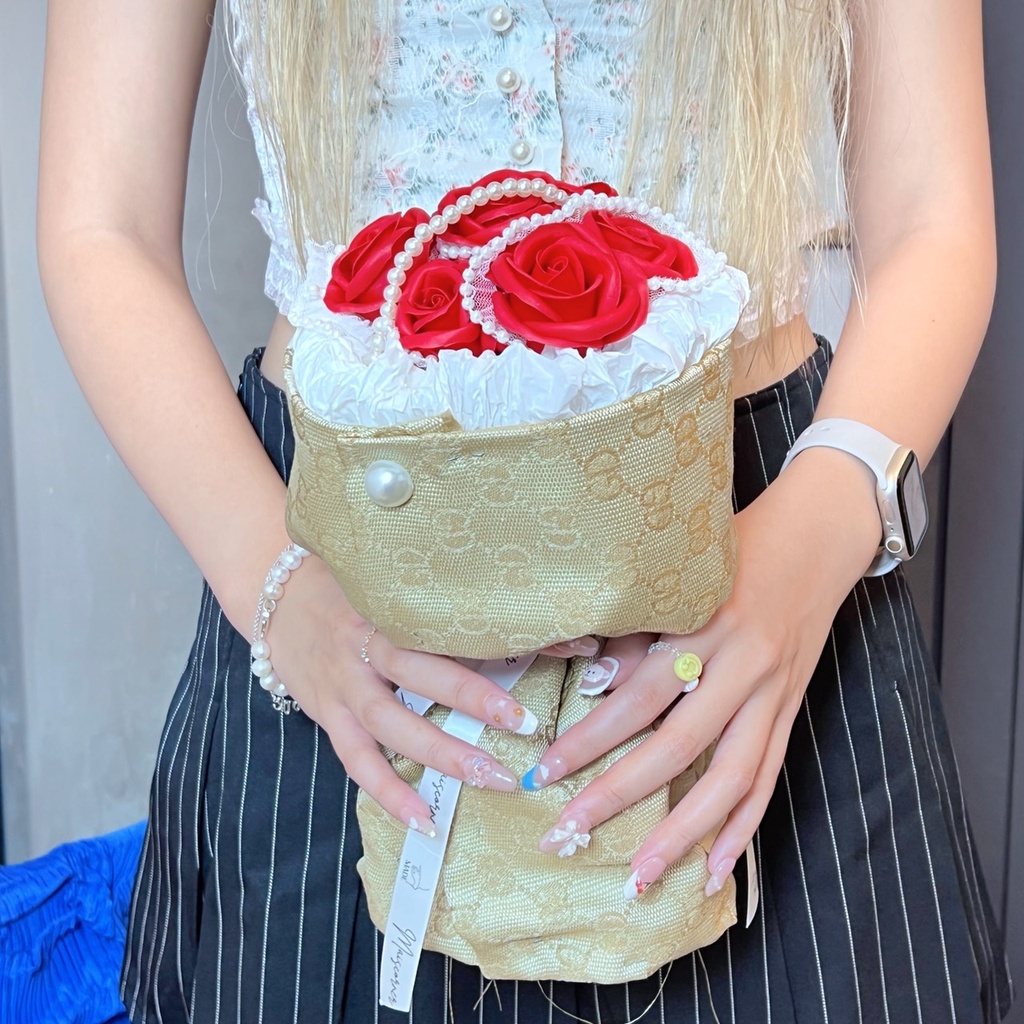 Bó hoa quà tặng, hoa sáp vĩnh viễn Senses các thương hiệu thời trang nổi tiếng