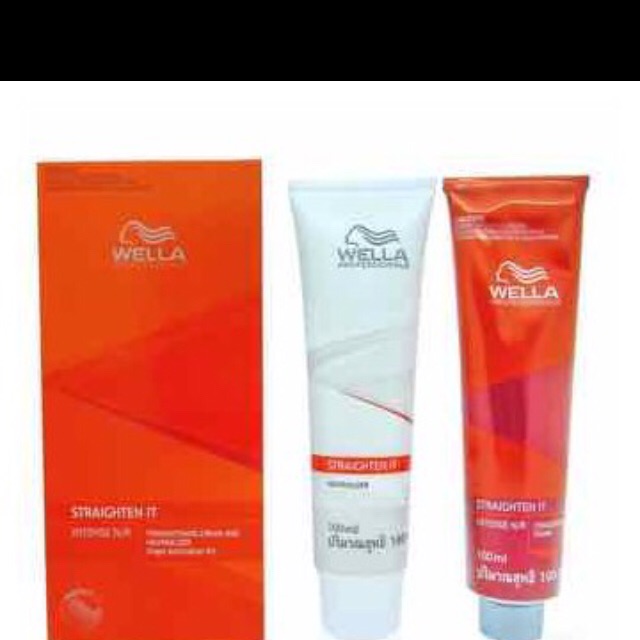 Thuốc ép / duỗi tóc wella chính hãng