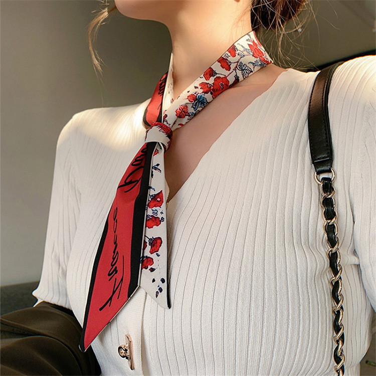 Khăn Choàng Lụa Hoạ Tiết Hoa Đỏ Phong Cách Hàn Quốc